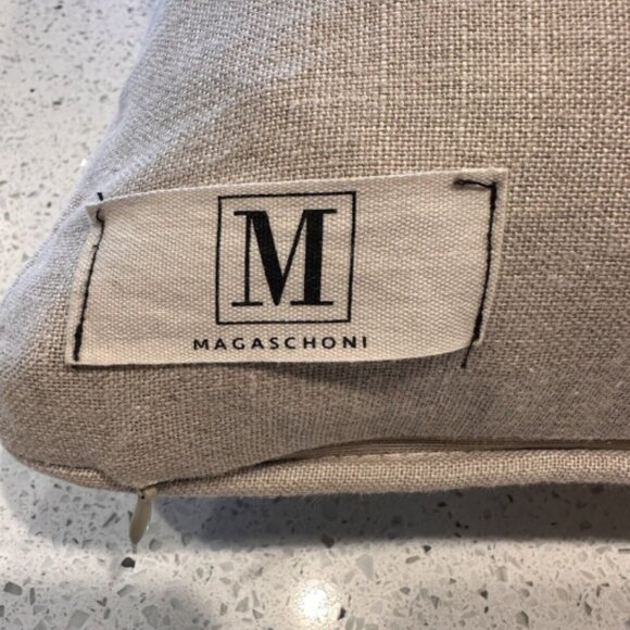 Magaschoni Home Decorative Down Throw Pillow 12x20" Hot Pink Paisley 100% Linen - Picture 4 of 9